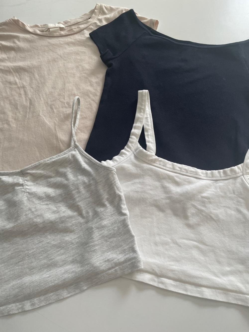 H&M Women’s Lot of Four Tops. T-shirts, Tanks. Size S & XS